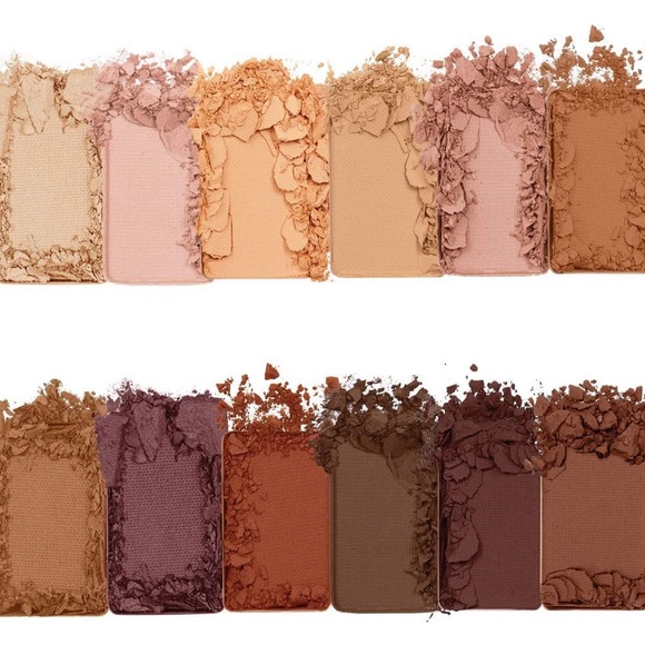 NEW MILANI "Most Loved Mattes" Eyeshadow Pallette - Picture 2 of 10